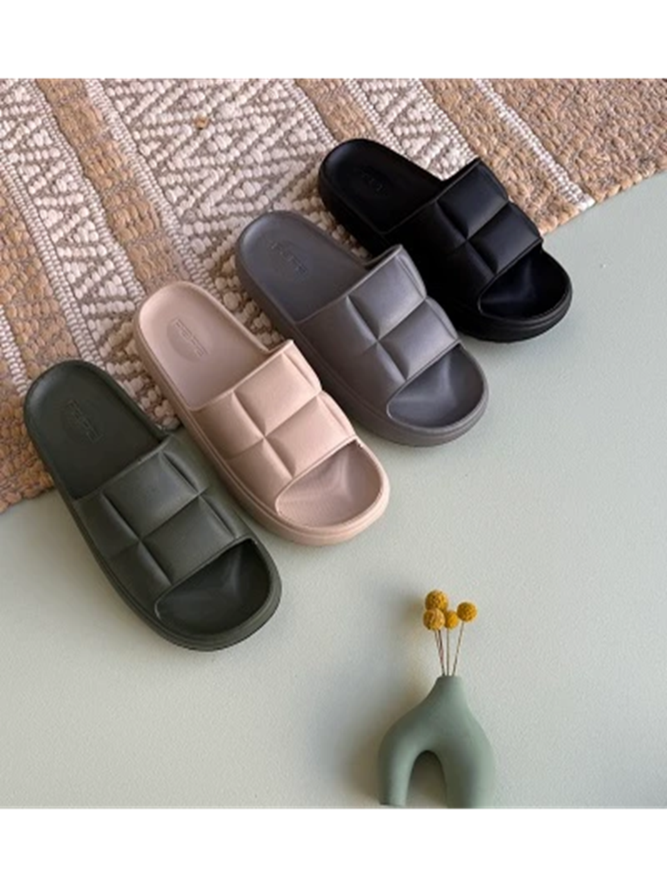 دمپایی زنانه مدل کوروش